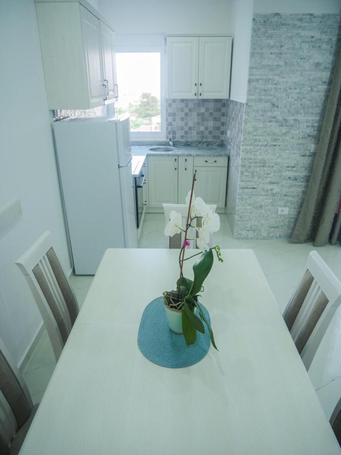 Imperator Apartments Ulcinj Bagian luar foto