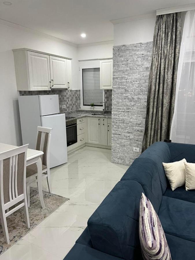 Imperator Apartments Ulcinj Bagian luar foto